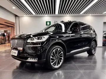 2021 Lincoln Aviator с пробегом 34 000 км