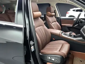 2022 BMW X7 с пробегом 79 701 км