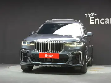 2022 BMW X7 с пробегом 62 419 км
