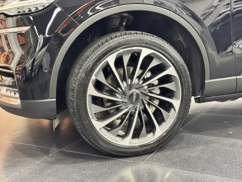 2021 Lincoln Aviator с пробегом 34 000 км