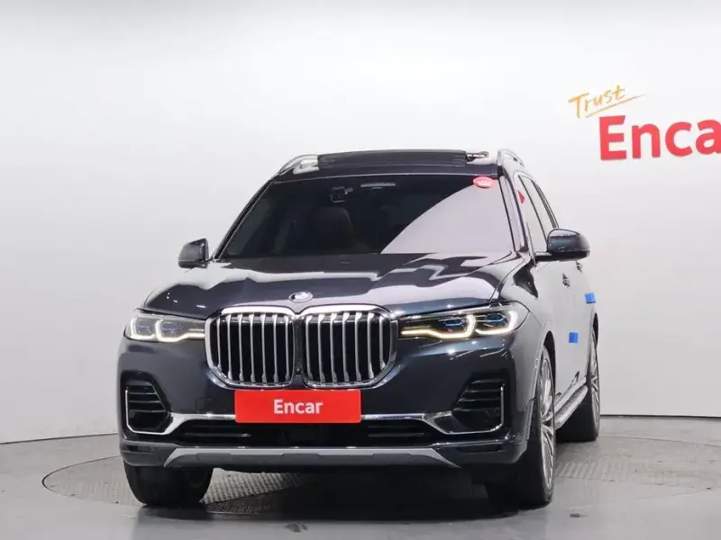 2022 BMW X7 с пробегом 126 114 км
