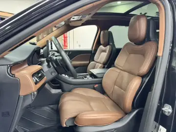 2021 Lincoln Aviator с пробегом 34 000 км