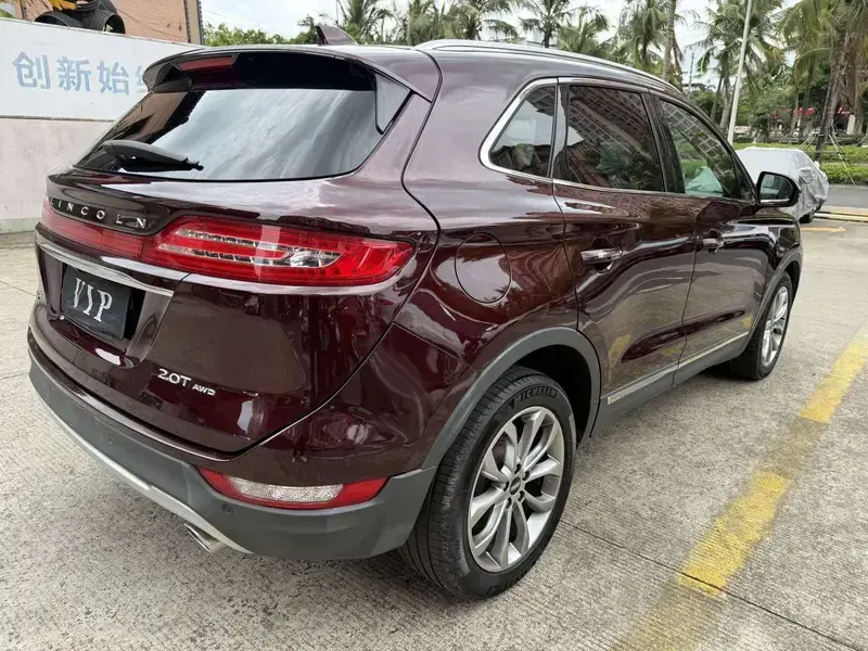 2019 Lincoln MKC с пробегом 100 000 км