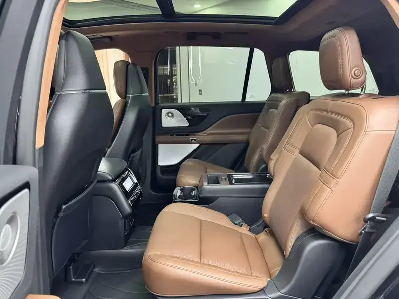 2021 Lincoln Aviator с пробегом 34 000 км
