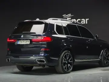 2022 BMW X7 с пробегом 113 928 км