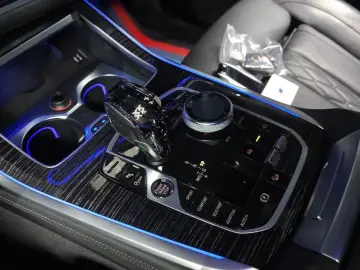 2022 BMW X7 с пробегом 113 928 км