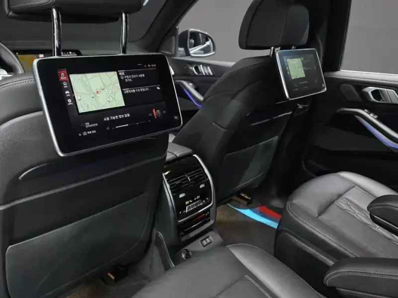 2022 BMW X7 с пробегом 113 928 км