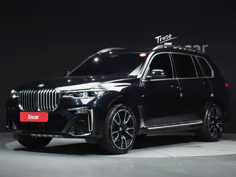 2022 BMW X7 с пробегом 37 891 км