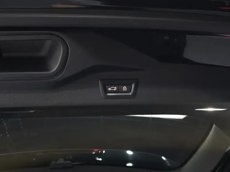 2022 BMW X7 с пробегом 113 928 км