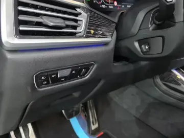 2022 BMW X7 с пробегом 113 928 км
