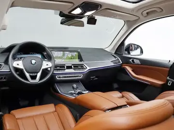 2022 BMW X7 с пробегом 38 854 км
