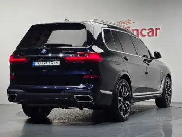 2022 BMW X7 с пробегом 150 974 км