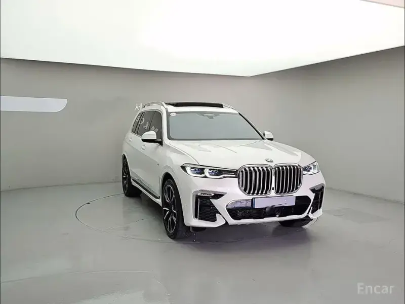 2022 BMW X7 с пробегом 47 854 км