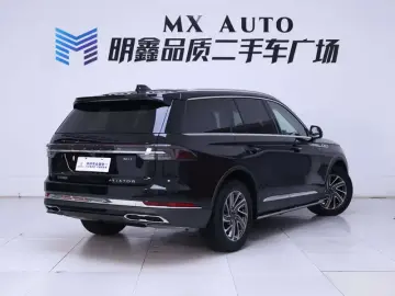 2024 Lincoln Aviator с пробегом 1 700 км