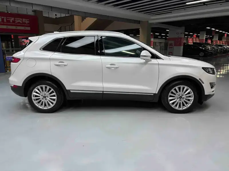 2019 Lincoln MKC с пробегом 57 300 км