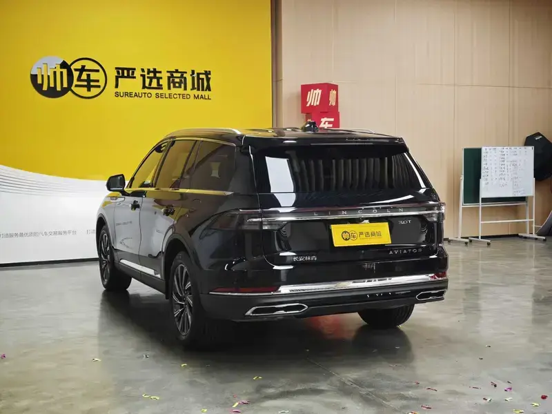 2024 Lincoln Aviator с пробегом 5 100 км
