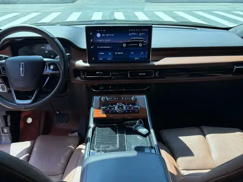 2022 Lincoln Aviator с пробегом 22 000 км
