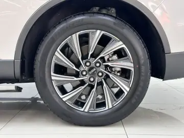 2024 Lincoln Aviator с пробегом 11 900 км