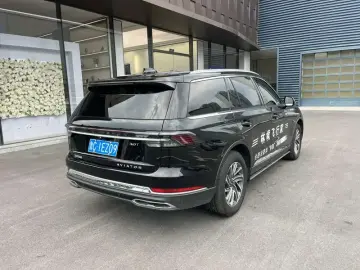 2024 Lincoln Aviator с пробегом 7 800 км