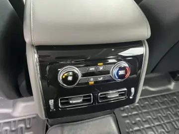 2024 Lincoln Aviator с пробегом 7 800 км