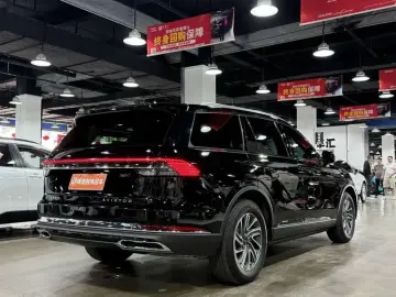 2024 Lincoln Aviator с пробегом 11 000 км