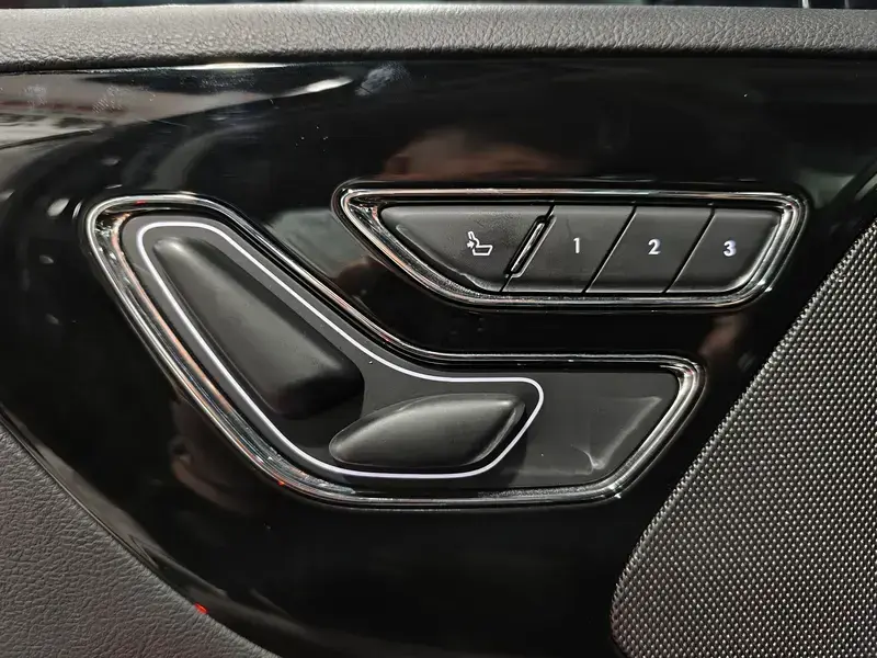 2024 Lincoln Aviator с пробегом 11 000 км