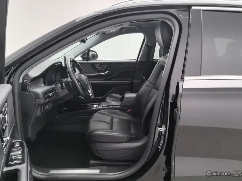 2022 Lincoln Corsair с пробегом 31 200 км
