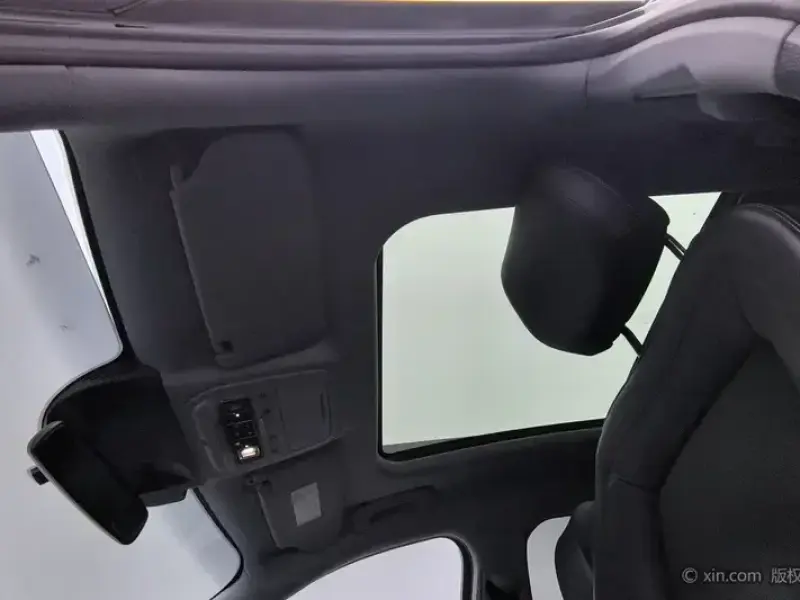 2022 Lincoln Corsair с пробегом 31 200 км