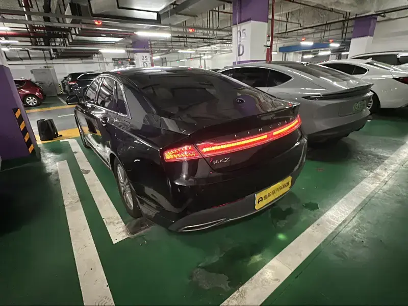 2020 Lincoln MKZ с пробегом 70 500 км