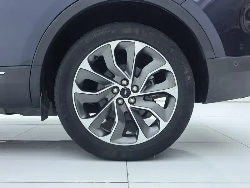 2021 Lincoln Nautilus с пробегом 76 700 км