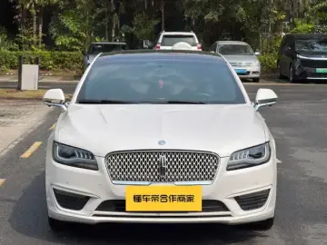 2020 Lincoln MKZ с пробегом 52 000 км