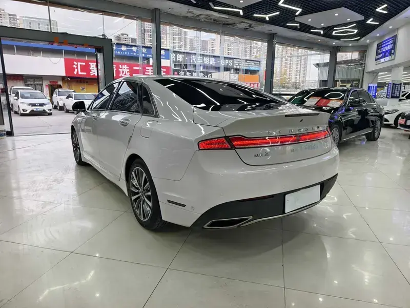 2019 Lincoln MKZ с пробегом 133 000 км