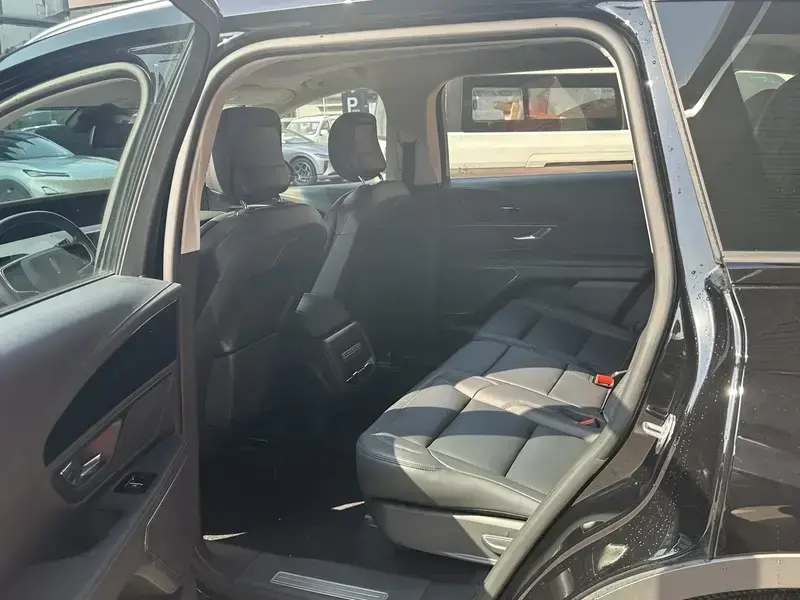 2026 Lincoln Nautilus с пробегом 8 000 км