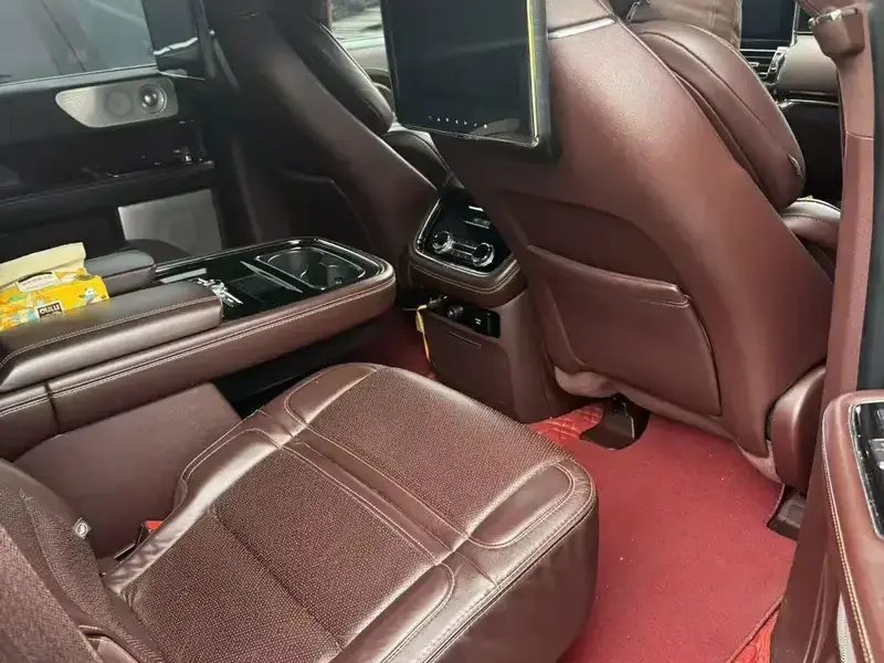 2020 Lincoln Navigator с пробегом 192 500 км