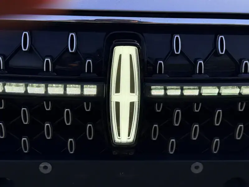 2022 Lincoln Z с пробегом 55 000 км