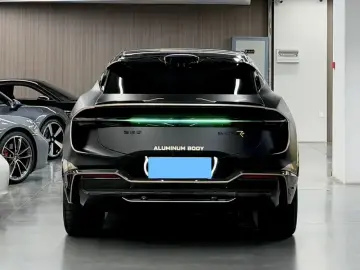 2023 Lotus Eletre с пробегом 26 000 км