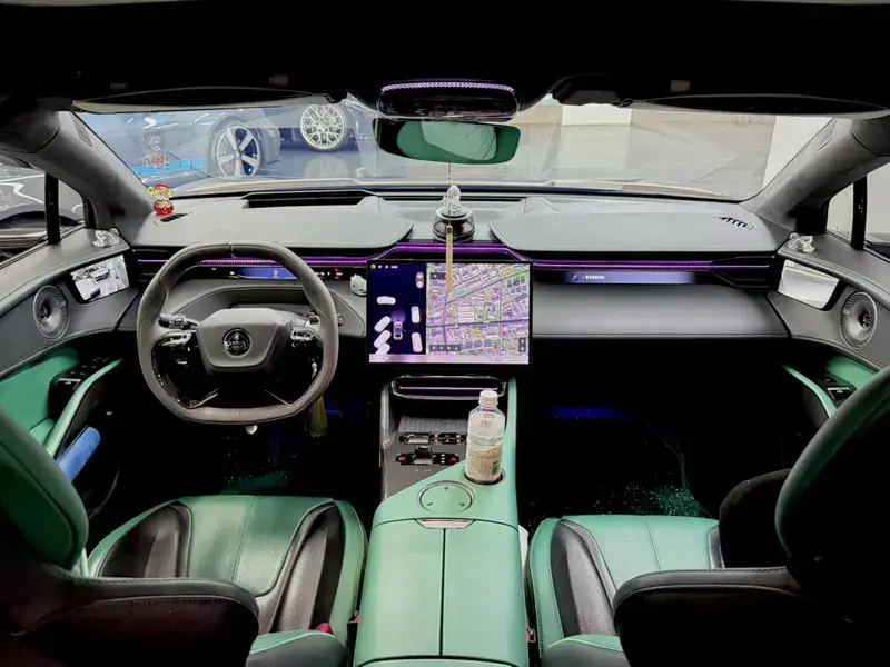 2023 Lotus Eletre с пробегом 26 000 км