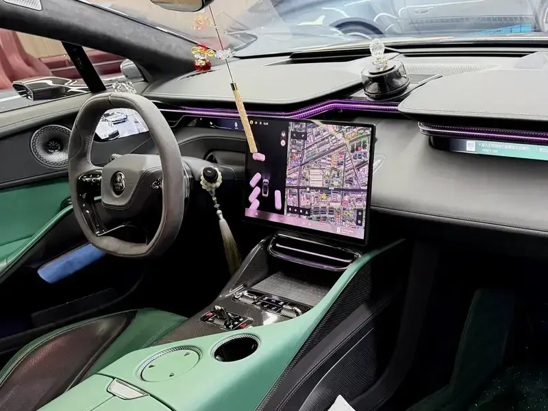 2023 Lotus Eletre с пробегом 26 000 км