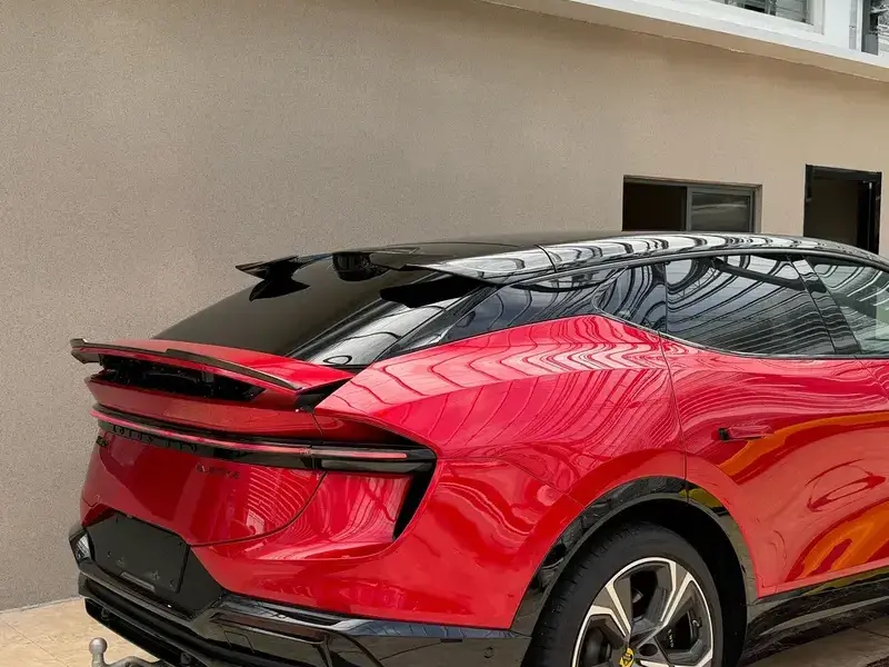 2023 Lotus Eletre с пробегом 16 600 км