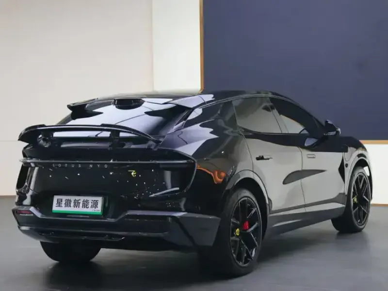 2023 Lotus Eletre с пробегом 60 000 км