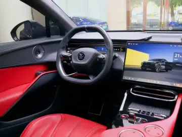 2023 Lotus Eletre с пробегом 60 000 км