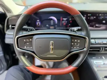 2022 Lincoln Z с пробегом 35 000 км
