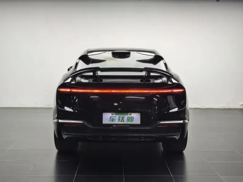 2023 Lotus Eletre с пробегом 26 000 км