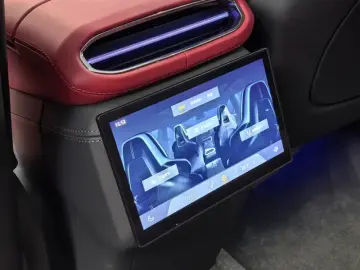 2023 Lotus Eletre с пробегом 26 000 км
