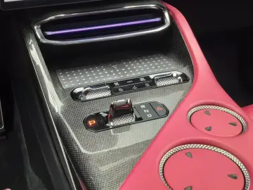 2023 Lotus Eletre с пробегом 26 000 км