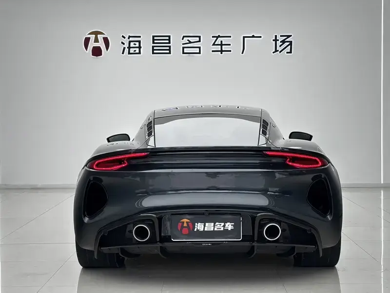 2022 Lotus Emira с пробегом 24 000 км