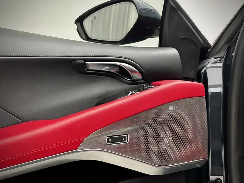2022 Lotus Emira с пробегом 24 000 км