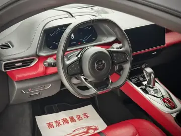 2022 Lotus Emira с пробегом 24 000 км