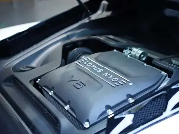 2022 Lotus Emira с пробегом 2 400 км