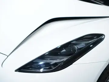 2022 Lotus Emira с пробегом 2 400 км